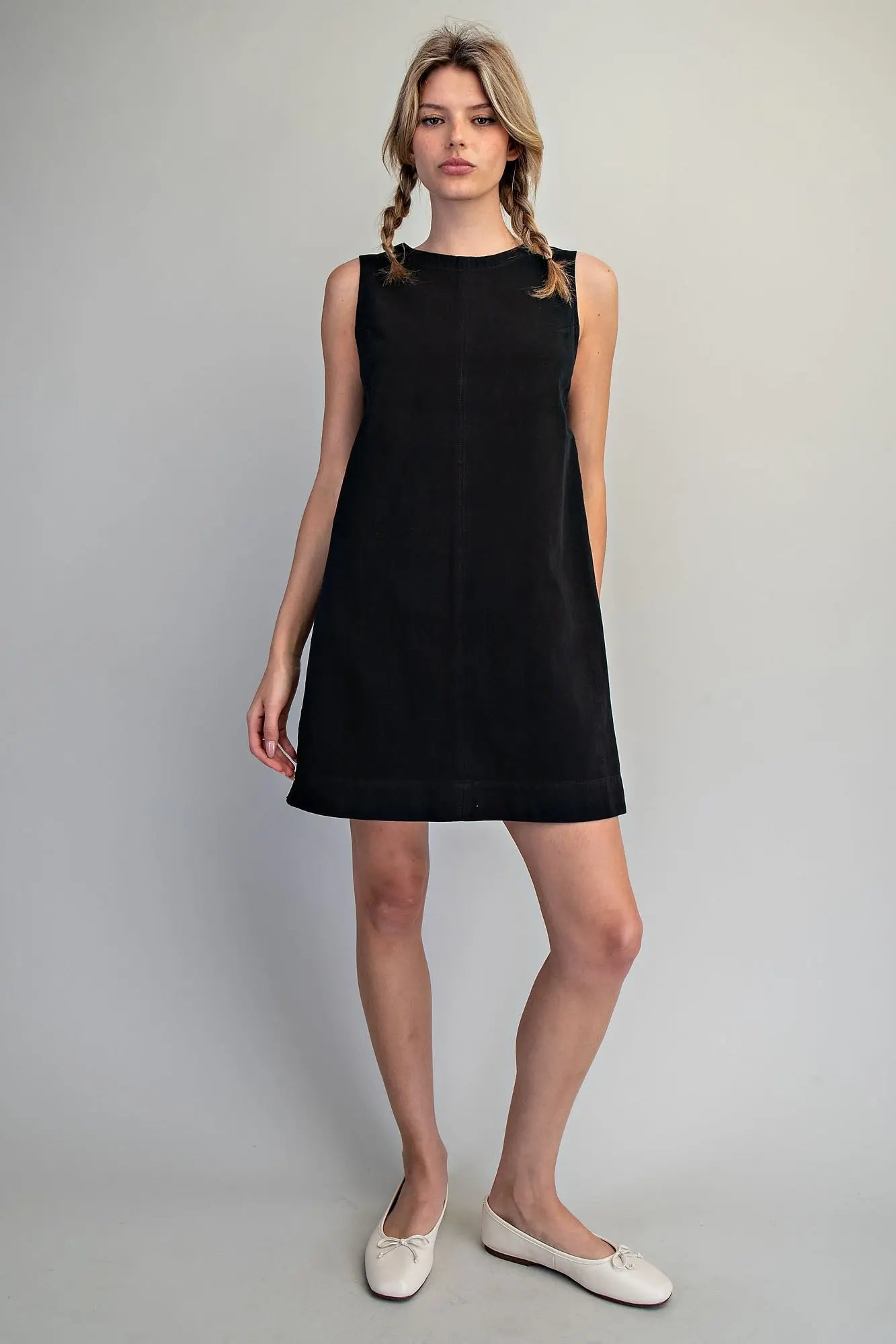 Sleeveless Back Zip Mini Shift Dress