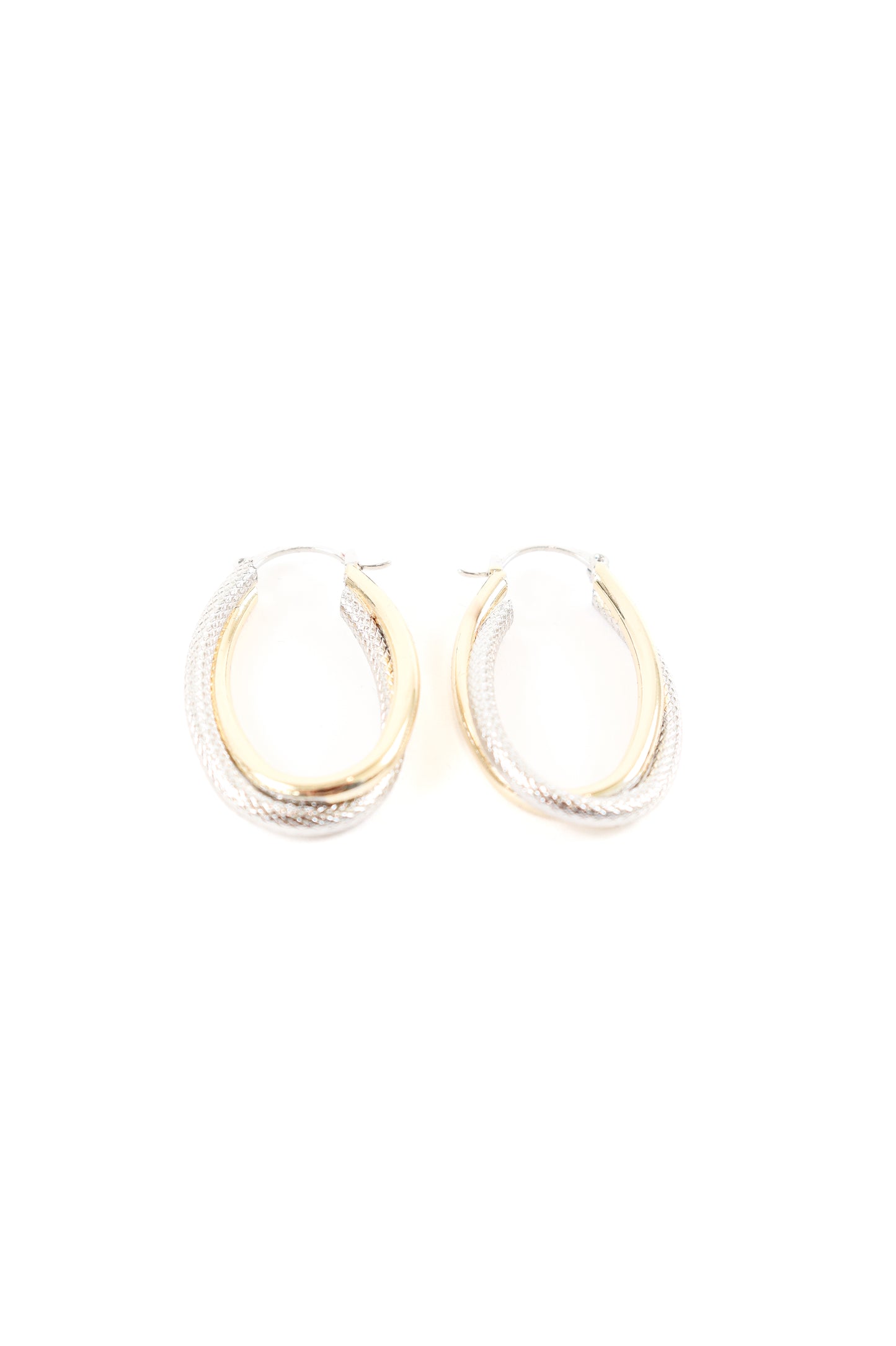 The Sutton Twist Hoop Earrings