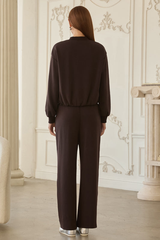 The Lydia pants offer effortless comfort with their ultra-soft modal fabric and easy pull-on design.