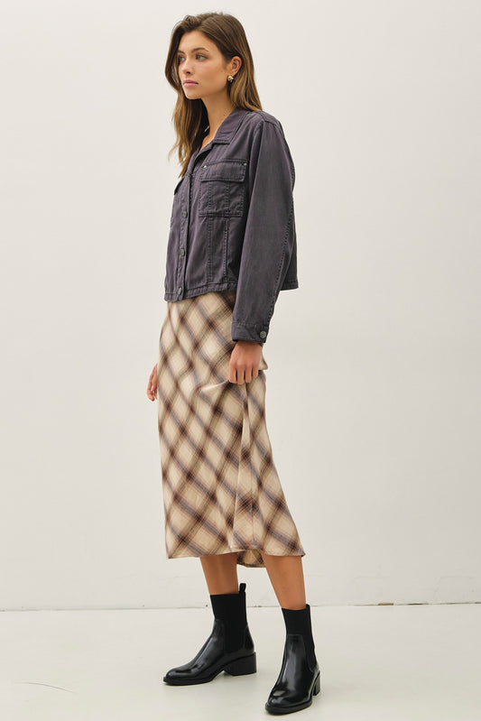 Soft, modern, and versatile—the Sylvie shacket offers a denim-inspired look with an ultra-comfortable feel.