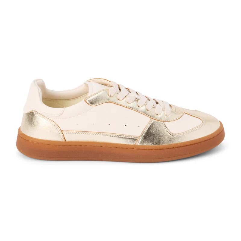 Dana Sneakers