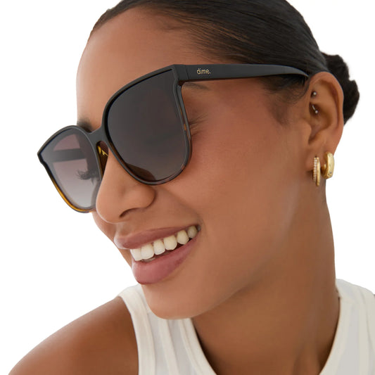 DIFF dime Sunglasses - Toluca On Model