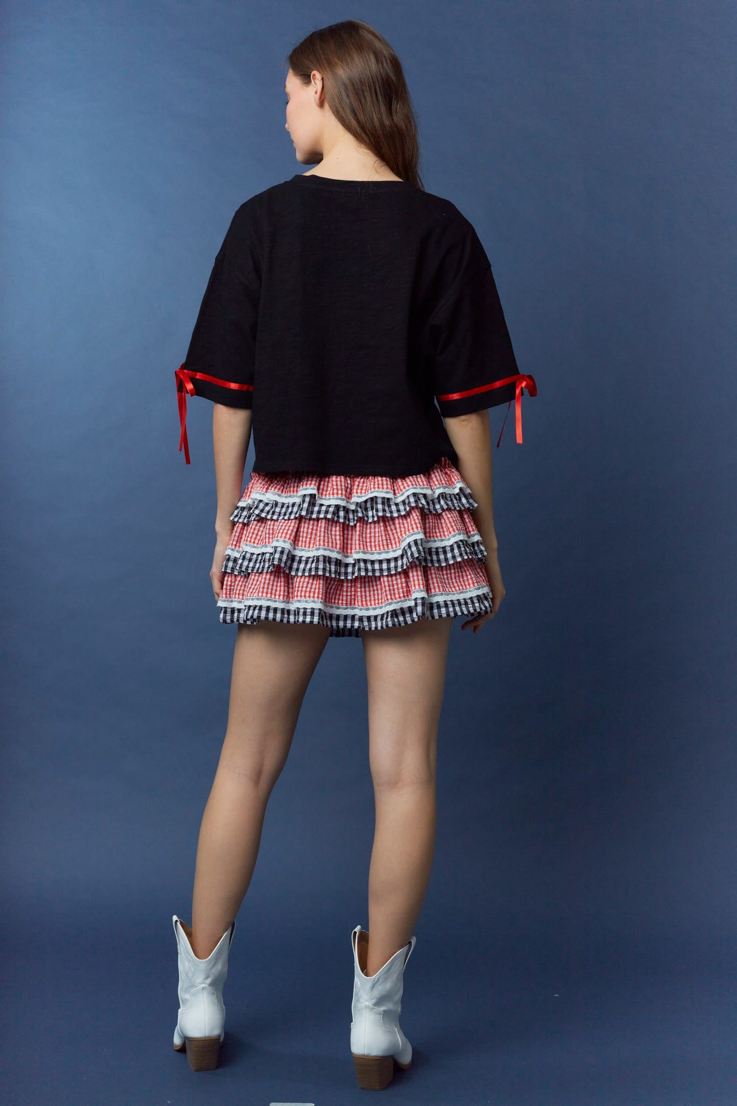 Made for Georgia game day - charming gingham mini skirt with lace trim and flirty tiered layers.