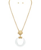 Seaside Glow Necklace