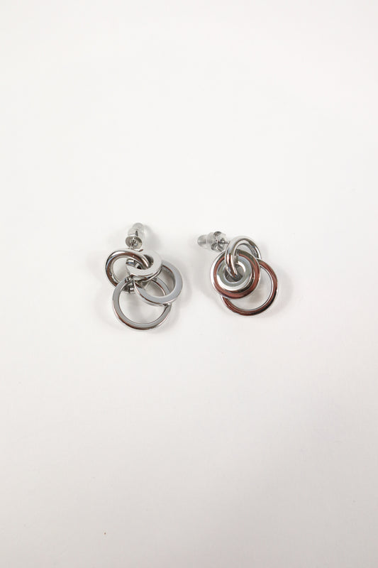 Interlink Radiance Hoop Earrings