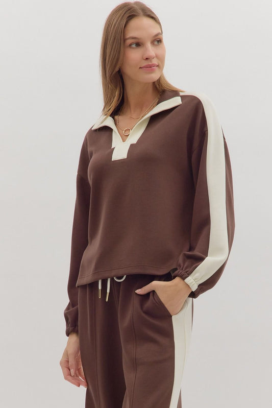 Contrast Collar Knit Top