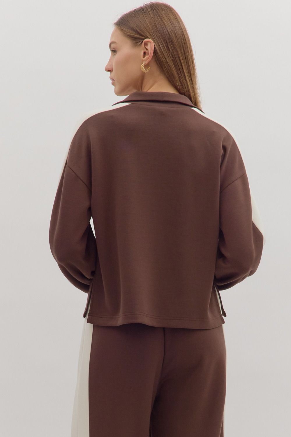 Contrast Collar Knit Top