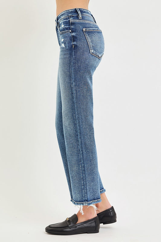 Flattering and easy to style, these mid-rise cropped straight-leg jeans feature tummy control for a smooth, confident fit and a timeless denim silhouette.