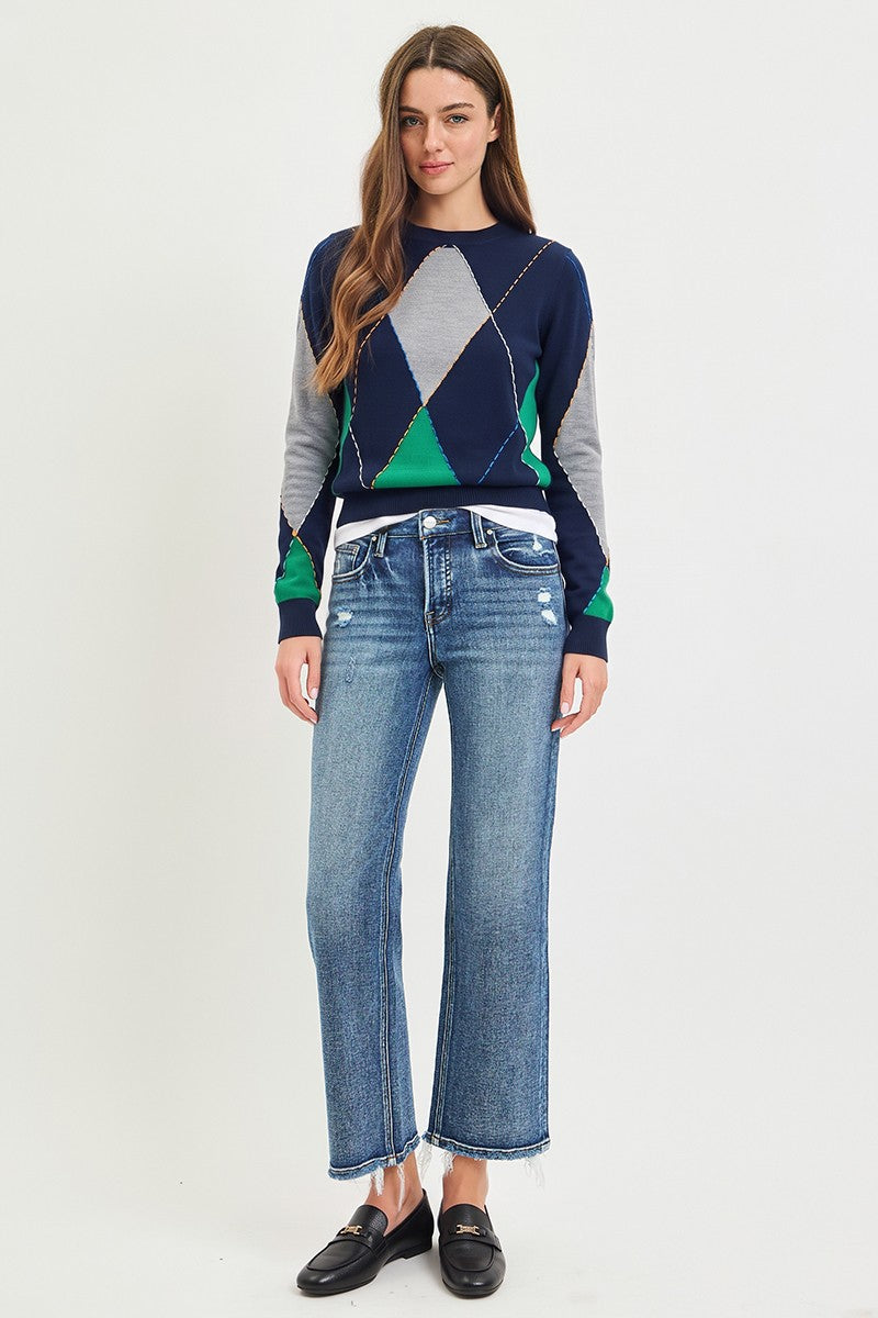 Flattering and easy to style, these mid-rise cropped straight-leg jeans feature tummy control for a smooth, confident fit and a timeless denim silhouette.