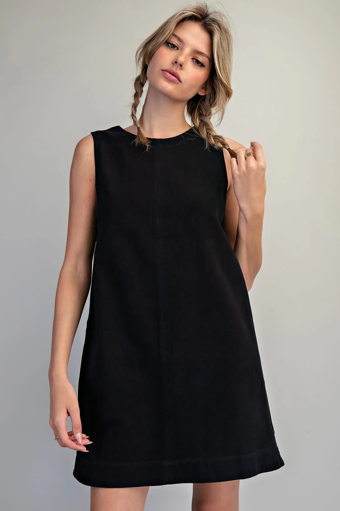 Sleeveless Back Zip Mini Shift Dress