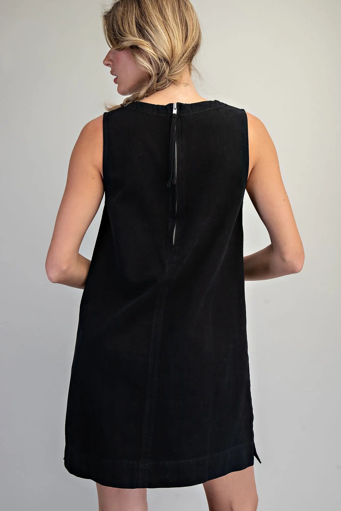 Sleeveless Back Zip Mini Shift Dress