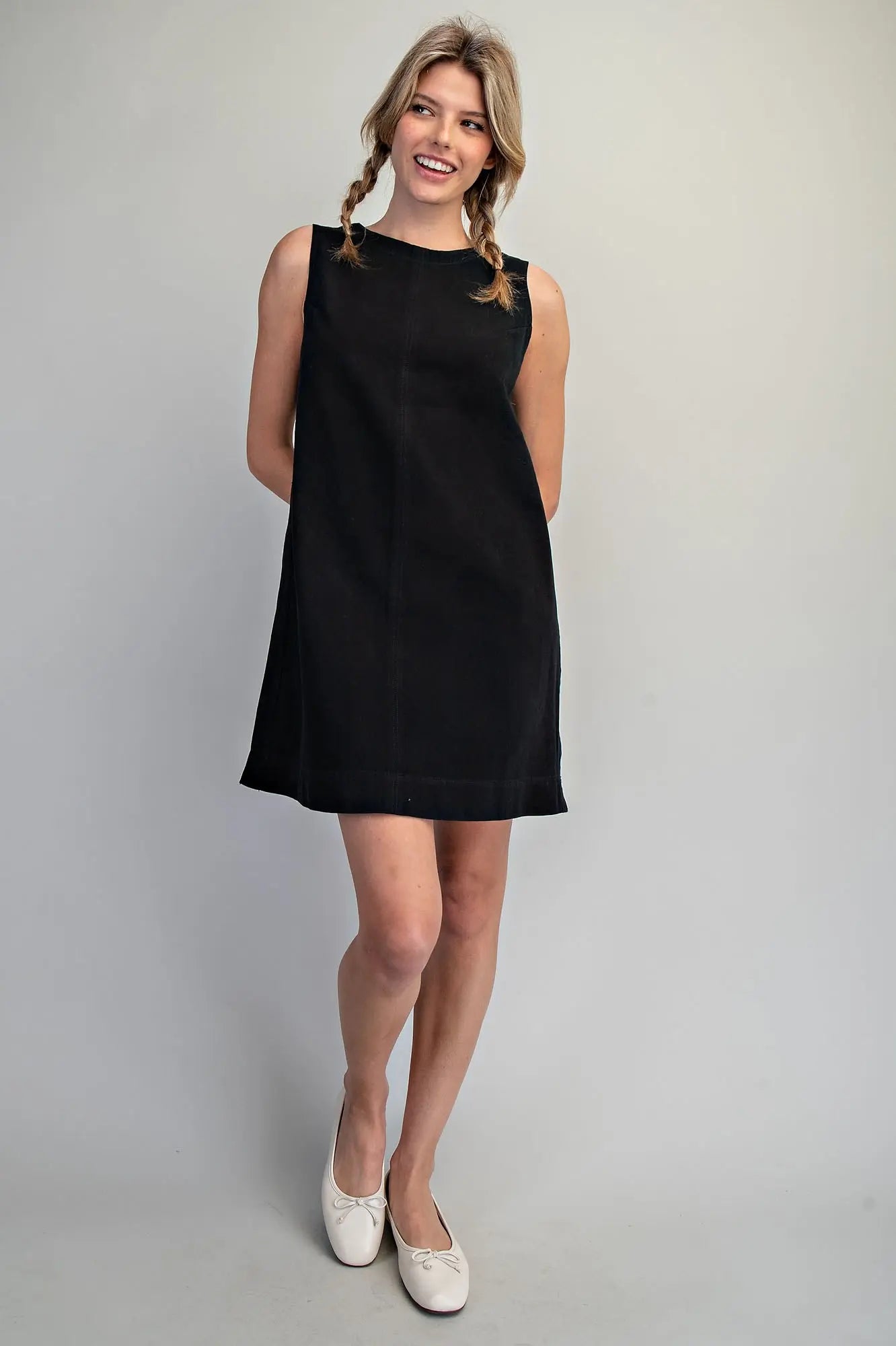 Sleeveless Back Zip Mini Shift Dress