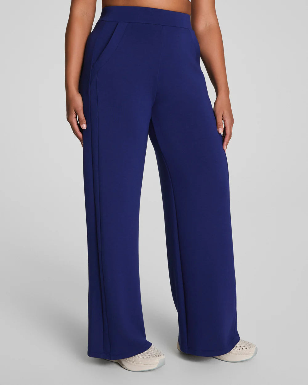 Spanx AirEssentials Wide Leg Track Pant