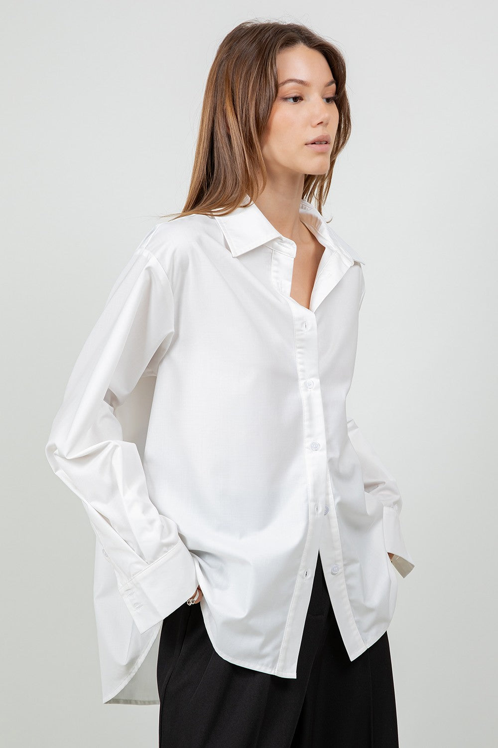 poplin shirt with back placket detail