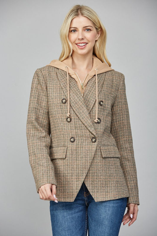 Tailored sophistication—Camden is a timeless herringbone blazer with a modern double-breasted cut.