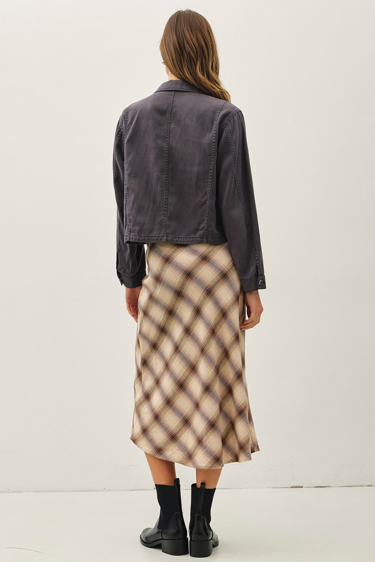 Soft, modern, and versatile—the Sylvie shacket offers a denim-inspired look with an ultra-comfortable feel.