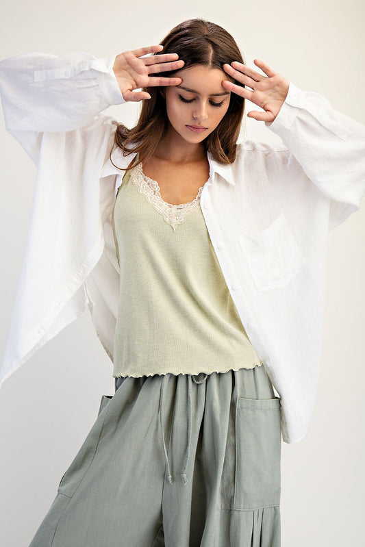 Women's linen-blend relaxed fit button-down shirt with spread collar and long sleeves