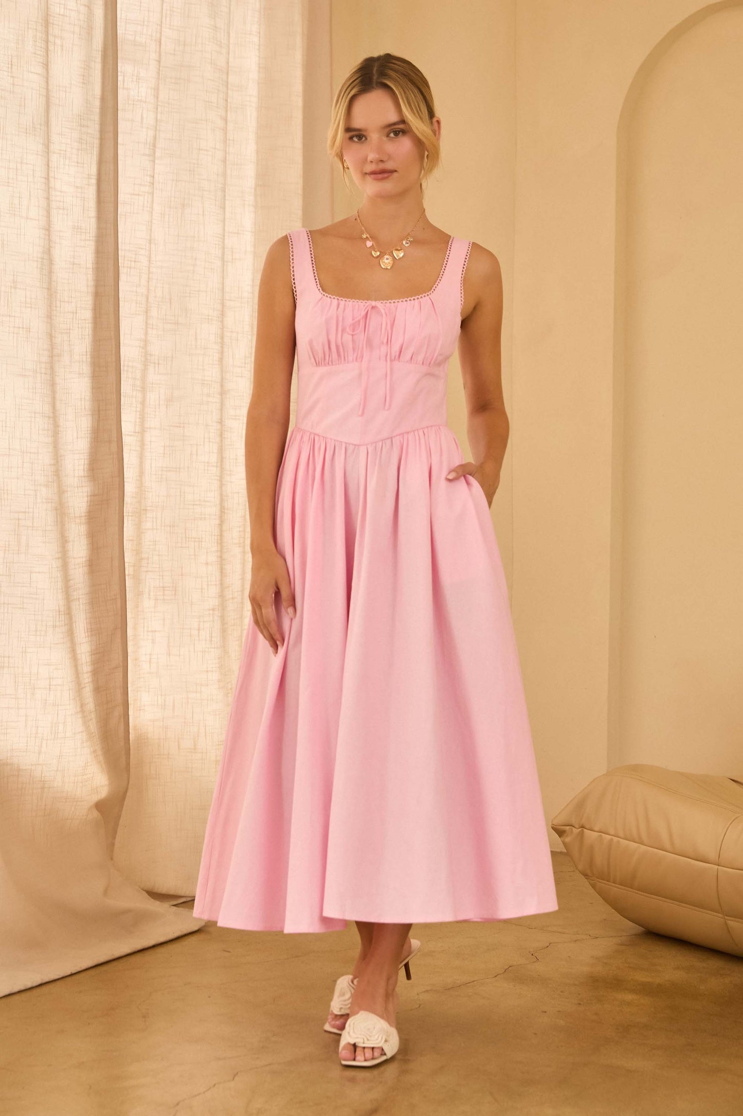 Sleeveless square neck midi dress with princess-waist seam
