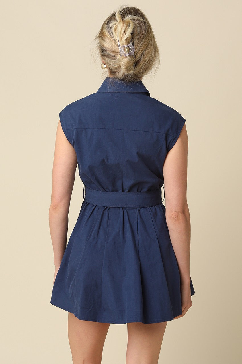 Donna Belted Sleeveless Shirt Dress