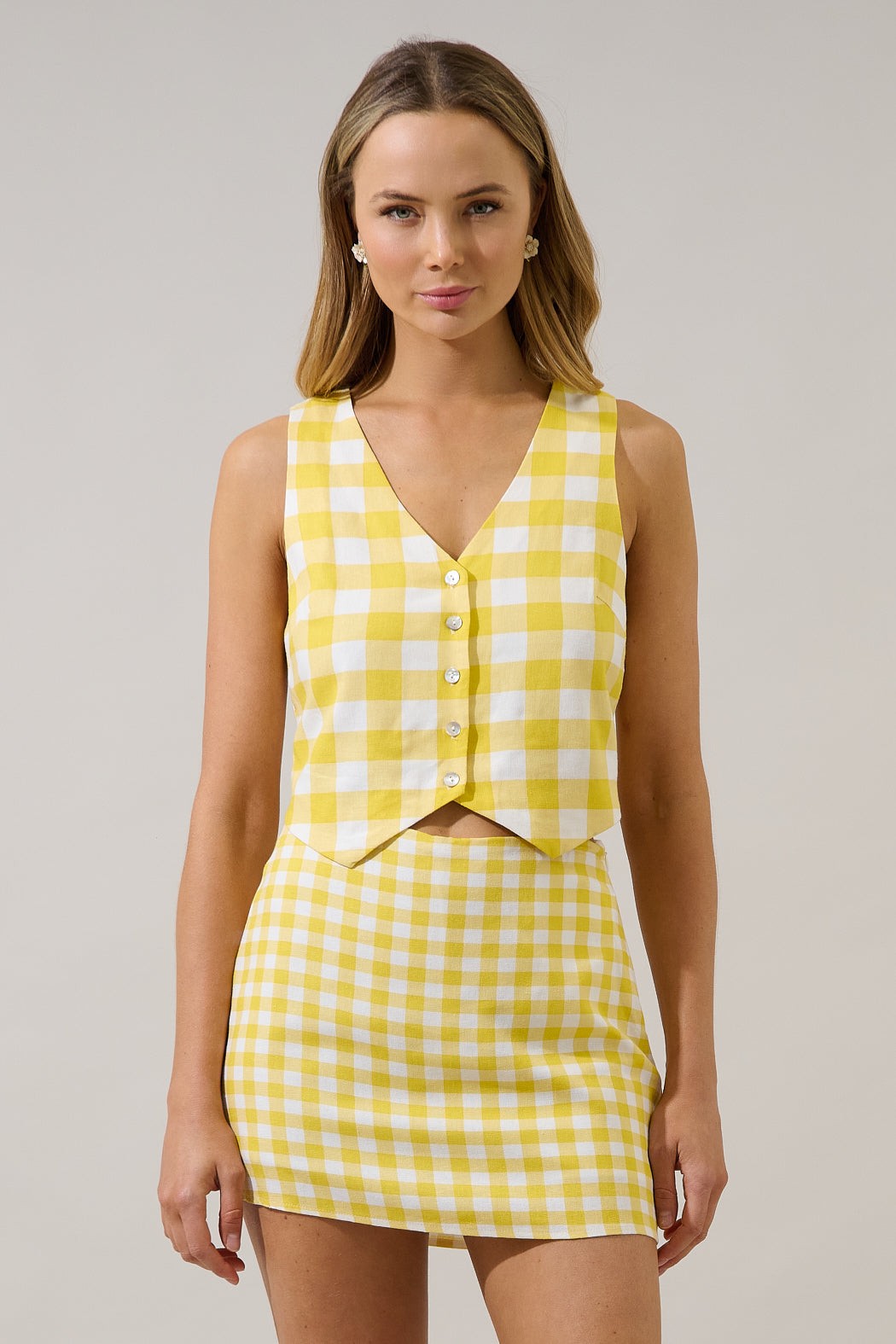 Kayri Button Up Cropped Vest