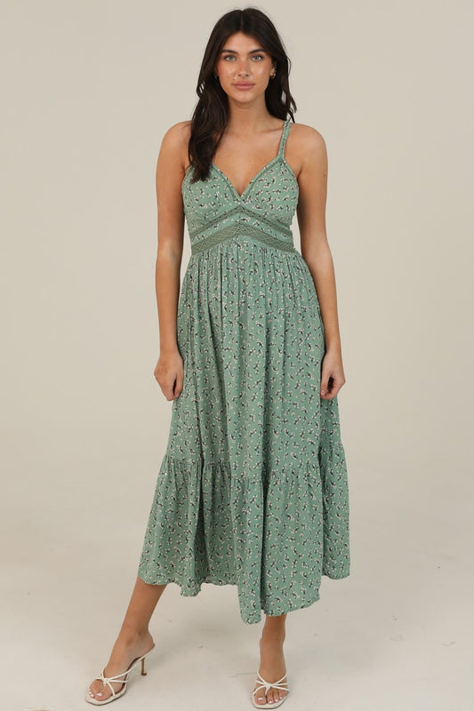  Lace Trim Ditsy Maxi Dress features a flattering empire waist, delicate lace trim, and a breezy tiered skirt 