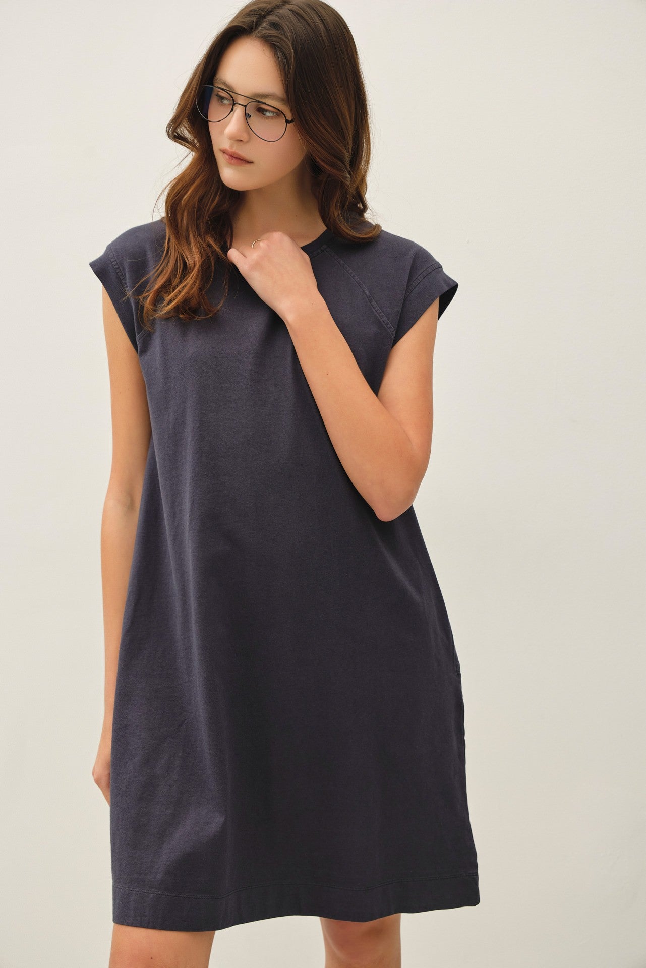 soft garment-washed jersey dress with capped raglan sleeves and pockets