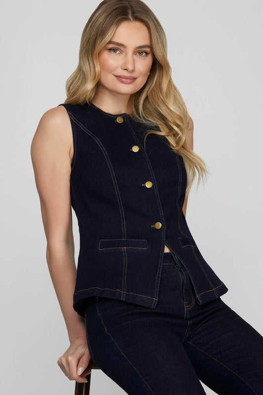 Tailored and modern, the Verena vest gives denim a polished twist with a sleek blazer-inspired cut.
