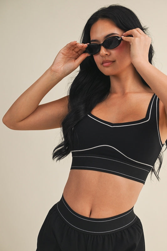 The Vela Contrast Thread Sports Bra