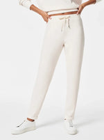 Spanx AirEssentials Tapered Pant - Oatmeal Heather