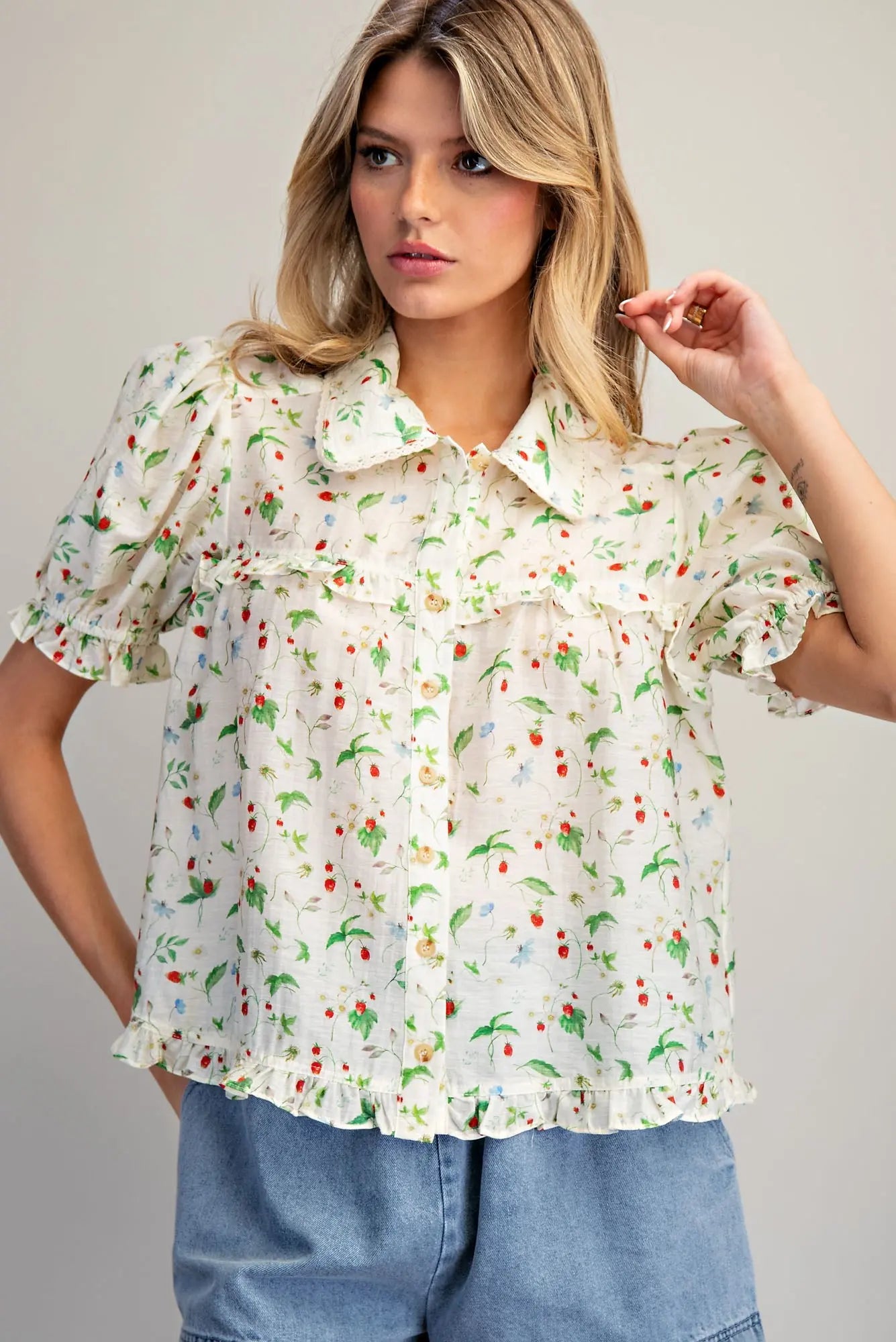 Strawberry printed ruffled sleeve blouse