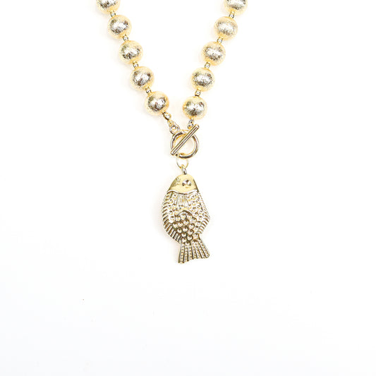 CoastalCatchFishCharmNecklaceGold