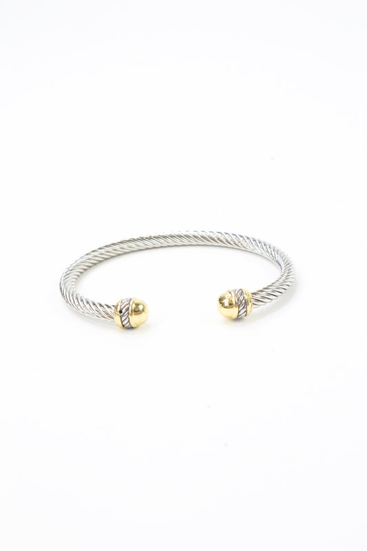 Classic Cable Cuff