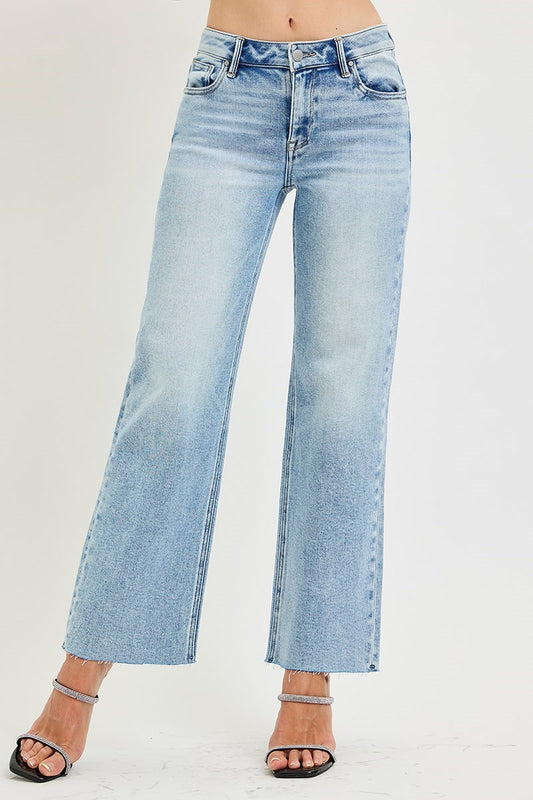 Coastal Ease Cropped Straight-Leg Jeans