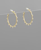 Gold hoop earrings with scattered pearl accents, designed for a delicate and elegant look