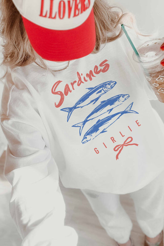 Sardines Girlie Oversized Graphic Sweatshirt