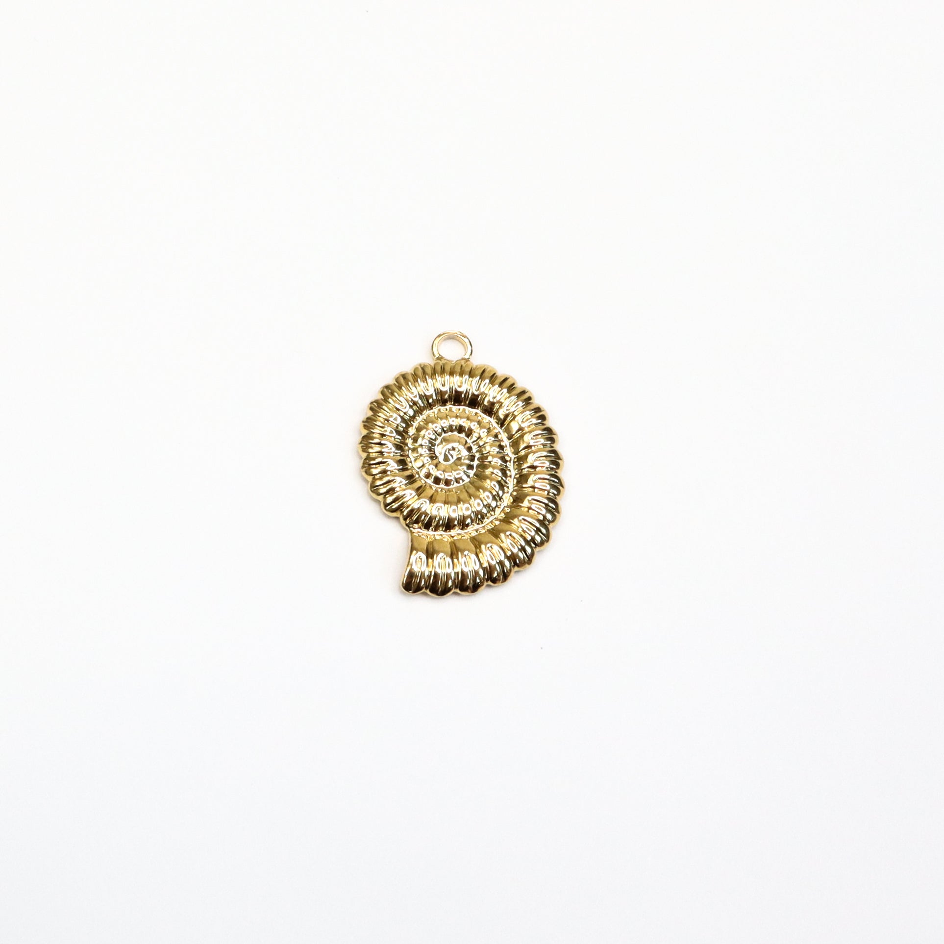 Scarf_Charm_Seashell
