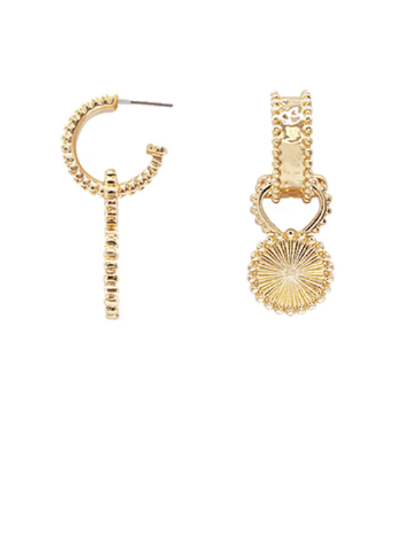 Interlocked Hoops