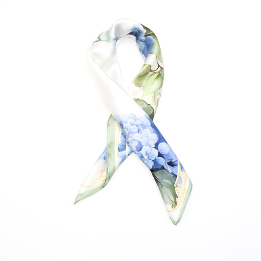 The Capri Garden Scarf Hydrangea