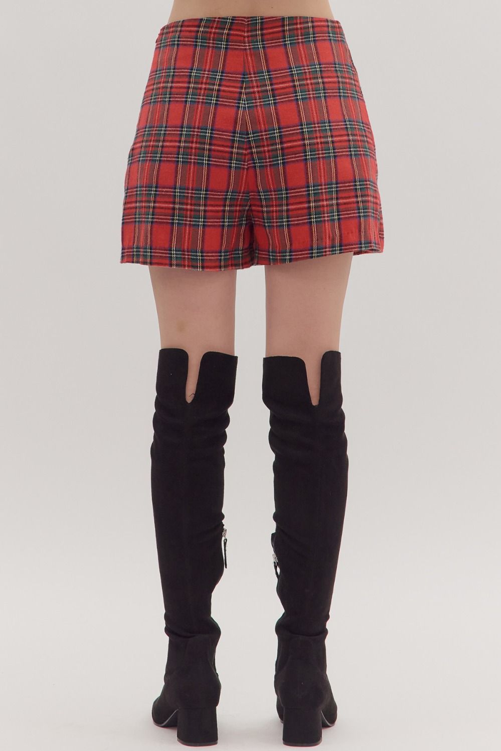 Playful yet polished, the Tamsin plaid wrap skort blends classic pattern with modern comfort.