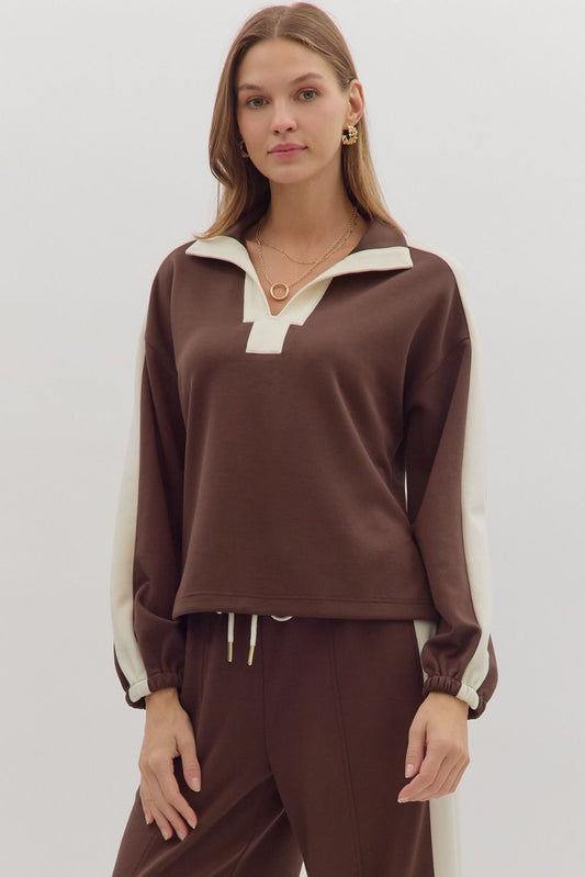 Contrast Collar Knit Top