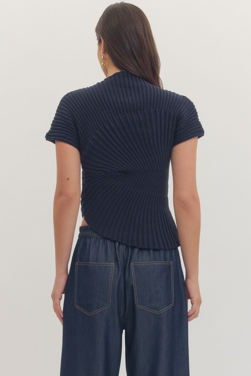  cotton ribbed knit top with cap sleeves and a modern asymmetric hem