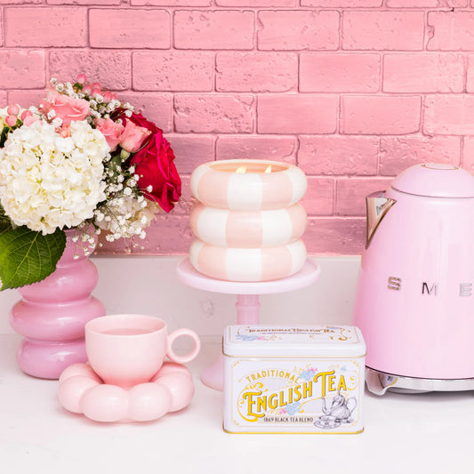 Sweet Grace Checkered Pattern Candle