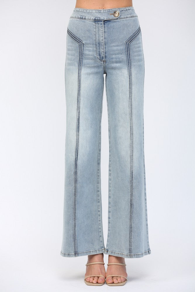 The Rosalind High Waisted Wide Leg Jeans deliver a flattering high-rise fit with a relaxed wide-leg silhouette and just the right amount of stretch for everyday comfort.

