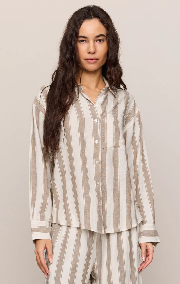 striped linen-blend button-up designed with a lightweight feel and relaxed silhouette