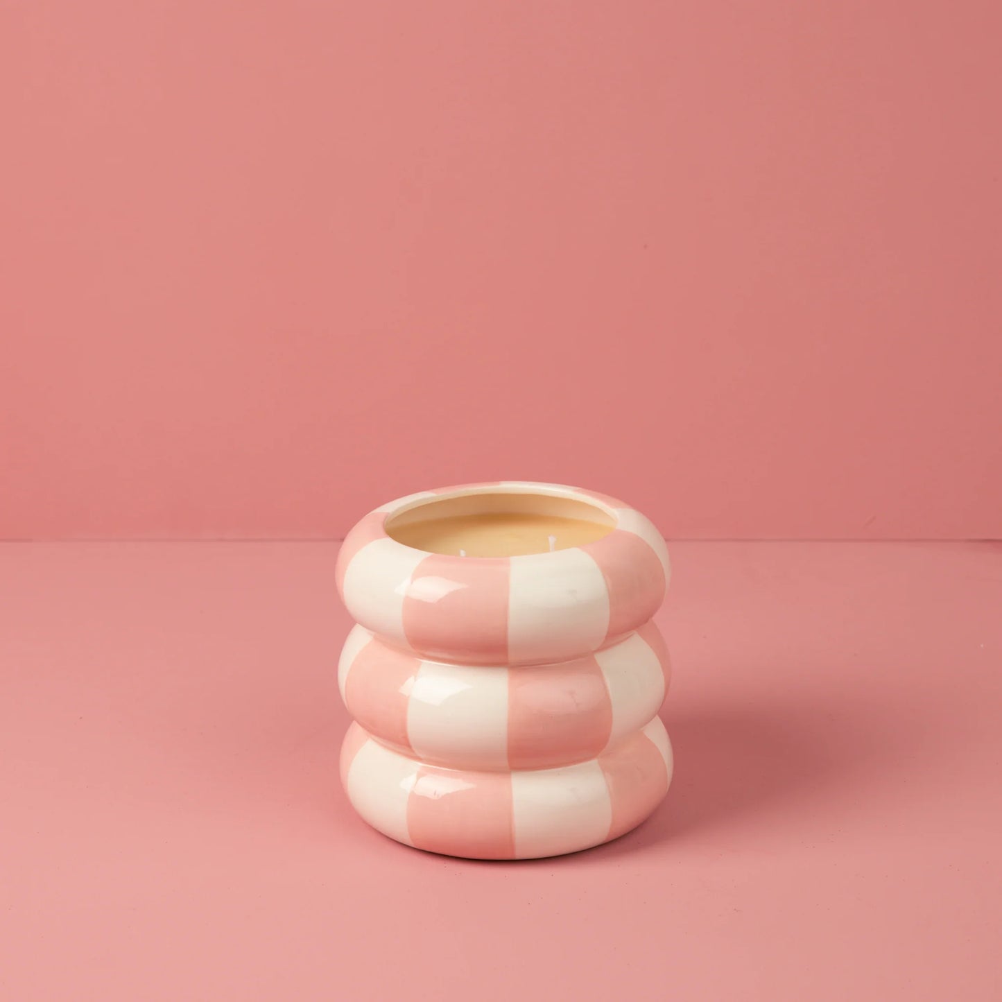 Sweet Grace Checkered Pattern Candle