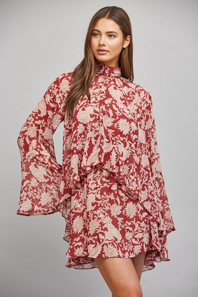 romantic dress that was made to turn heads, a sophisticated high neckline and an elegant tie-back detail, this floral dress offers timeless style with just the right touch of charm.