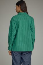 Classic meets contemporary in this lightweight striped button-front blouse, featuring crisp tailoring and an effortlessly polished silhouette.